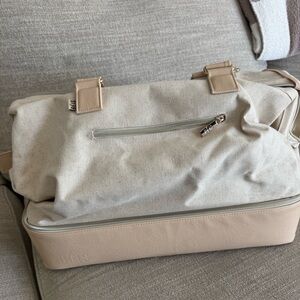 BEIS Cream and Tan Travel Bag